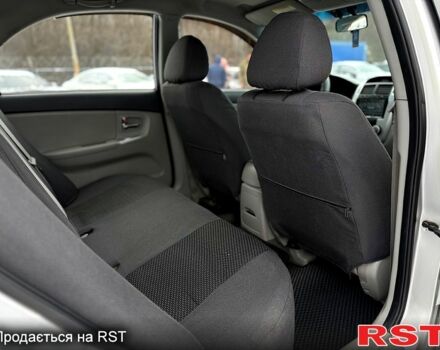 Сірий Кіа Черато, об'ємом двигуна 1.6 л та пробігом 200 тис. км за 4700 $, фото 11 на Automoto.ua