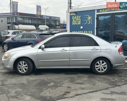 Серый Киа Черато, объемом двигателя 1.98 л и пробегом 188 тыс. км за 4990 $, фото 7 на Automoto.ua