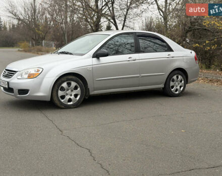 Серый Киа Черато, объемом двигателя 1.59 л и пробегом 196 тыс. км за 4950 $, фото 5 на Automoto.ua