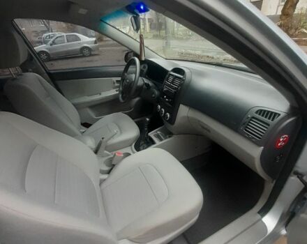 Сірий Кіа Черато, об'ємом двигуна 1.6 л та пробігом 173 тис. км за 5100 $, фото 6 на Automoto.ua