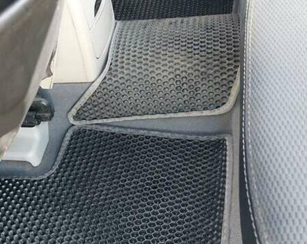 Киа Черато 2008 в Ирпене на Automoto.ua Серый Киа Черато, объемом двигателя 2 л и пробегом 188 тыс. км за 5000 $, фото 17 на Automoto.ua