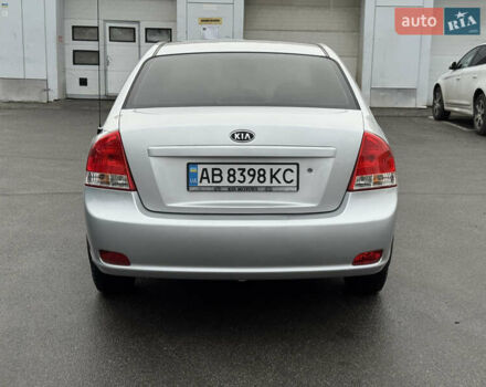 Серый Киа Черато, объемом двигателя 1.6 л и пробегом 180 тыс. км за 4950 $, фото 5 на Automoto.ua