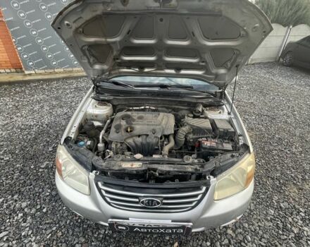 Серый Киа Черато, объемом двигателя 1.6 л и пробегом 220 тыс. км за 2550 $, фото 7 на Automoto.ua