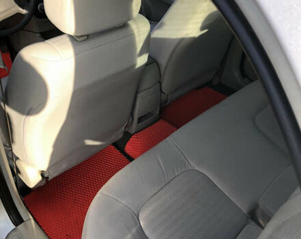 Серый Киа Черато, объемом двигателя 1.6 л и пробегом 213 тыс. км за 4400 $, фото 37 на Automoto.ua