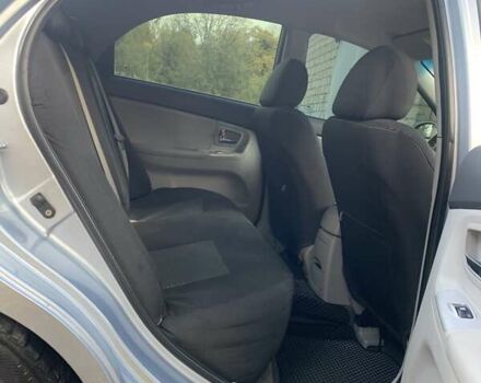 Сірий Кіа Черато, об'ємом двигуна 2 л та пробігом 199 тис. км за 5099 $, фото 7 на Automoto.ua