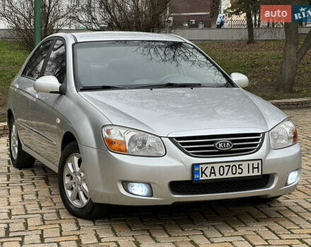 Сірий Кіа Черато, об'ємом двигуна 2 л та пробігом 192 тис. км за 5100 $, фото 2 на Automoto.ua