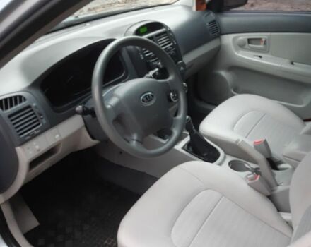 Сірий Кіа Черато, об'ємом двигуна 1.6 л та пробігом 173 тис. км за 5100 $, фото 4 на Automoto.ua