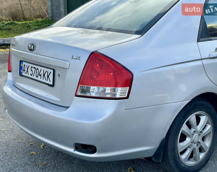 Серый Киа Черато, объемом двигателя 1.6 л и пробегом 214 тыс. км за 4500 $, фото 12 на Automoto.ua