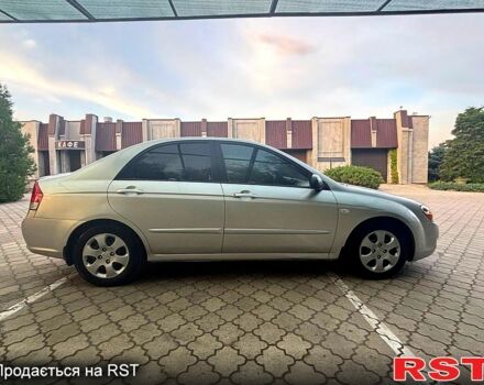 Сірий Кіа Черато, об'ємом двигуна 1.6 л та пробігом 187 тис. км за 4999 $, фото 1 на Automoto.ua