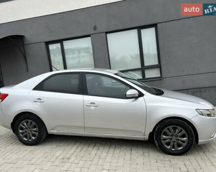 Серый Киа Черато, объемом двигателя 1.6 л и пробегом 188 тыс. км за 6999 $, фото 18 на Automoto.ua