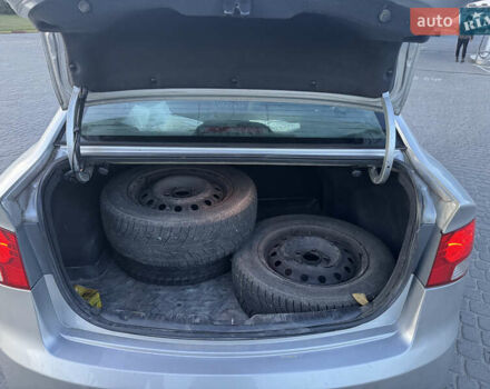 Серый Киа Черато, объемом двигателя 1.59 л и пробегом 247 тыс. км за 5650 $, фото 9 на Automoto.ua