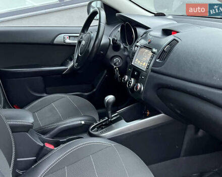 Серый Киа Черато, объемом двигателя 1.6 л и пробегом 188 тыс. км за 6999 $, фото 53 на Automoto.ua