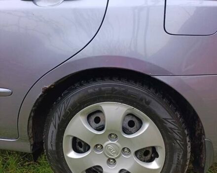 Серый Киа Черато, объемом двигателя 1.6 л и пробегом 200 тыс. км за 4100 $, фото 2 на Automoto.ua