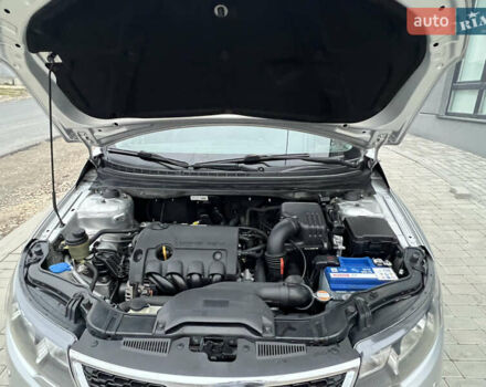 Серый Киа Черато, объемом двигателя 1.6 л и пробегом 188 тыс. км за 6999 $, фото 27 на Automoto.ua