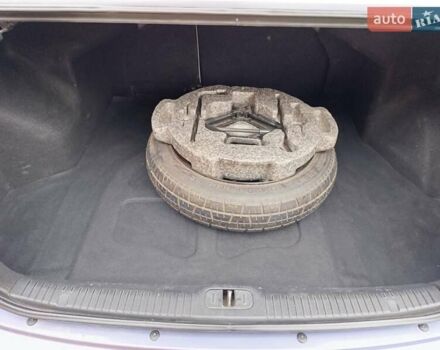 Серый Киа Черато, объемом двигателя 1.6 л и пробегом 200 тыс. км за 4100 $, фото 12 на Automoto.ua