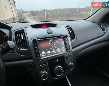 Серый Киа Черато, объемом двигателя 1.6 л и пробегом 188 тыс. км за 6999 $, фото 56 на Automoto.ua