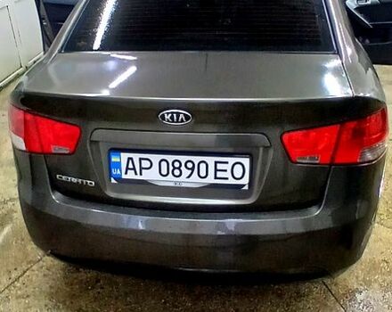 Серый Киа Черато, объемом двигателя 2 л и пробегом 250 тыс. км за 7200 $, фото 8 на Automoto.ua