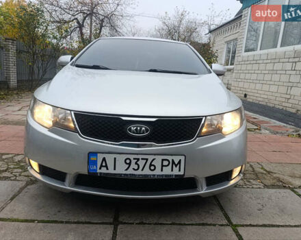 Сірий Кіа Черато, об'ємом двигуна 2 л та пробігом 235 тис. км за 6300 $, фото 2 на Automoto.ua