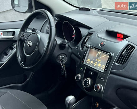 Серый Киа Черато, объемом двигателя 1.6 л и пробегом 188 тыс. км за 6999 $, фото 50 на Automoto.ua