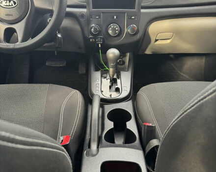 Сірий Кіа Черато, об'ємом двигуна 1.6 л та пробігом 104 тис. км за 7800 $, фото 9 на Automoto.ua