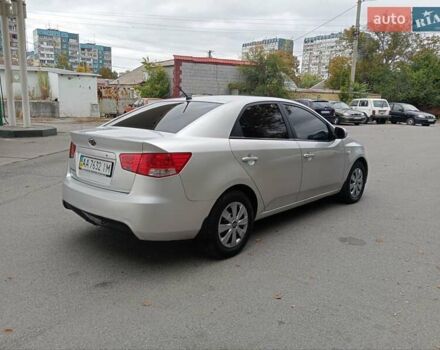 Сірий Кіа Черато, об'ємом двигуна 1.6 л та пробігом 250 тис. км за 5999 $, фото 1 на Automoto.ua