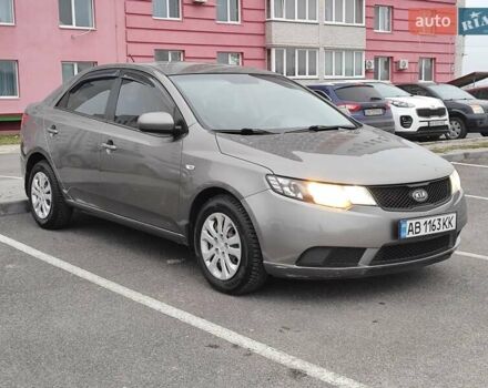 Серый Киа Черато, объемом двигателя 1.59 л и пробегом 153 тыс. км за 6300 $, фото 20 на Automoto.ua