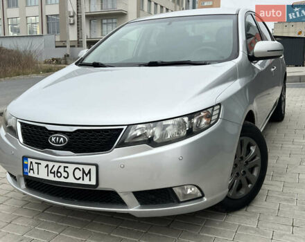 Серый Киа Черато, объемом двигателя 1.6 л и пробегом 188 тыс. км за 6999 $, фото 1 на Automoto.ua