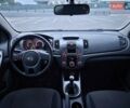 Серый Киа Черато, объемом двигателя 1.59 л и пробегом 198 тыс. км за 7200 $, фото 19 на Automoto.ua
