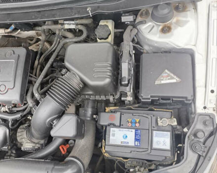 Сірий Кіа Черато, об'ємом двигуна 2 л та пробігом 235 тис. км за 6300 $, фото 14 на Automoto.ua