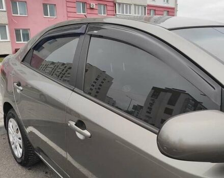 Серый Киа Черато, объемом двигателя 1.59 л и пробегом 153 тыс. км за 6300 $, фото 17 на Automoto.ua