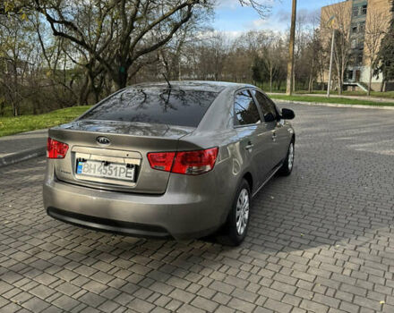 Сірий Кіа Черато, об'ємом двигуна 1.6 л та пробігом 104 тис. км за 7800 $, фото 2 на Automoto.ua