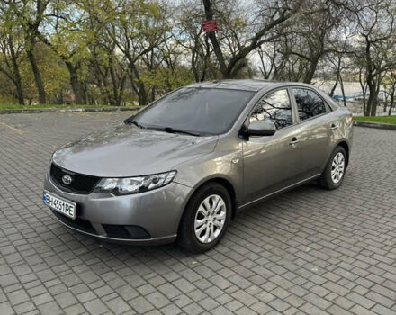 Сірий Кіа Черато, об'ємом двигуна 1.6 л та пробігом 104 тис. км за 7800 $, фото 12 на Automoto.ua