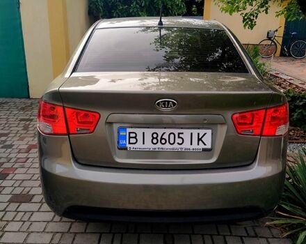 Сірий Кіа Черато, об'ємом двигуна 1.6 л та пробігом 197 тис. км за 6700 $, фото 1 на Automoto.ua
