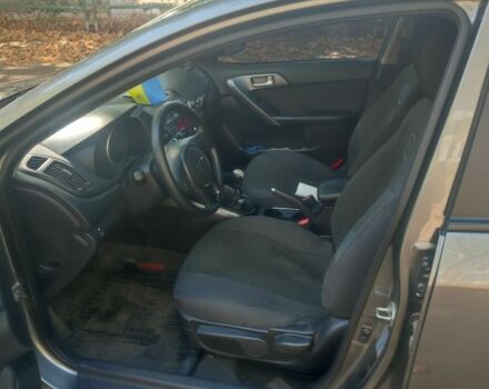 Серый Киа Черато, объемом двигателя 1.6 л и пробегом 218 тыс. км за 6800 $, фото 13 на Automoto.ua