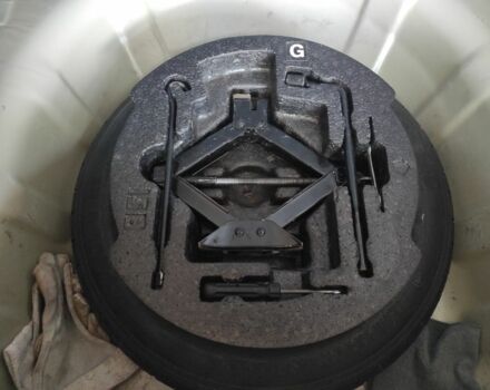 Серый Киа Черато, объемом двигателя 1.6 л и пробегом 88 тыс. км за 9000 $, фото 10 на Automoto.ua