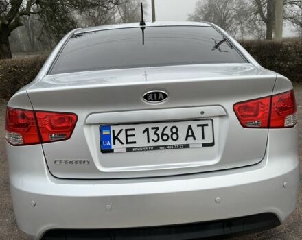 Серый Киа Черато, объемом двигателя 1.6 л и пробегом 99 тыс. км за 8400 $, фото 1 на Automoto.ua