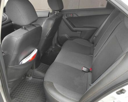 Серый Киа Черато, объемом двигателя 1.6 л и пробегом 88 тыс. км за 9000 $, фото 6 на Automoto.ua