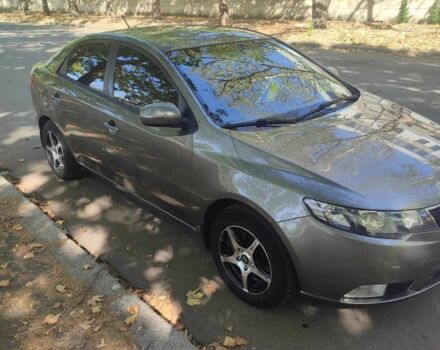 Серый Киа Черато, объемом двигателя 1.6 л и пробегом 218 тыс. км за 6800 $, фото 12 на Automoto.ua