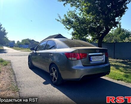 Киа Черато 2011 в Полтаве на Automoto.ua Серый Киа Черато, объемом двигателя 1.6 л и пробегом 144 тыс. км за 7500 $, фото 3 на Automoto.ua