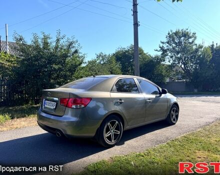 Киа Черато 2011 в Полтаве на Automoto.ua Серый Киа Черато, объемом двигателя 1.6 л и пробегом 144 тыс. км за 7500 $, фото 2 на Automoto.ua