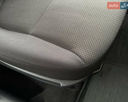 Серый Киа Черато, объемом двигателя 1.6 л и пробегом 141 тыс. км за 9800 $, фото 51 на Automoto.ua