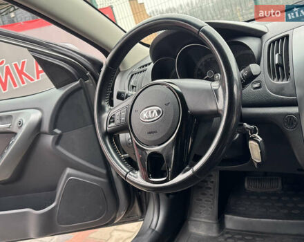 Серый Киа Черато, объемом двигателя 1.6 л и пробегом 141 тыс. км за 9800 $, фото 39 на Automoto.ua