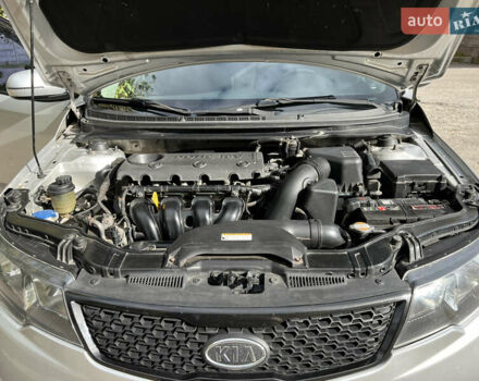 Киа Черато 2012 в Каменское - Днепродзержинск на Automoto.ua Серый Киа Черато, объемом двигателя 2 л и пробегом 172 тыс. км за 7500 $, фото 21 на Automoto.ua