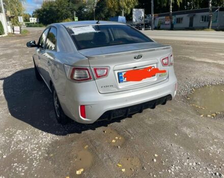 Сірий Кіа Черато, об'ємом двигуна 0 л та пробігом 187 тис. км за 6900 $, фото 3 на Automoto.ua