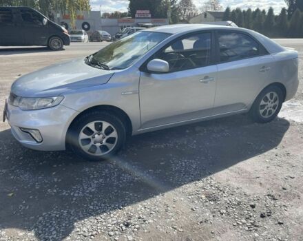 Сірий Кіа Черато, об'ємом двигуна 0 л та пробігом 187 тис. км за 6900 $, фото 2 на Automoto.ua