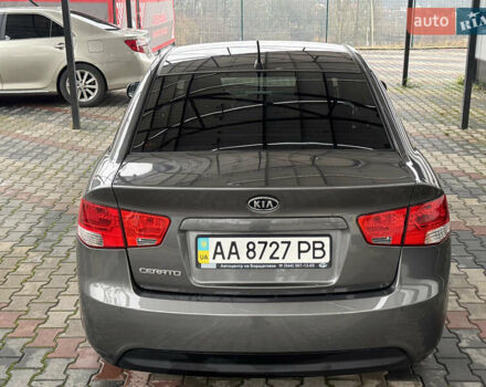 Серый Киа Черато, объемом двигателя 1.6 л и пробегом 141 тыс. км за 9800 $, фото 22 на Automoto.ua