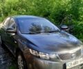 Сірий Кіа Черато, об'ємом двигуна 1.59 л та пробігом 140 тис. км за 8500 $, фото 1 на Automoto.ua