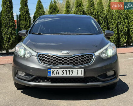 Серый Киа Черато, объемом двигателя 1.6 л и пробегом 187 тыс. км за 8250 $, фото 1 на Automoto.ua