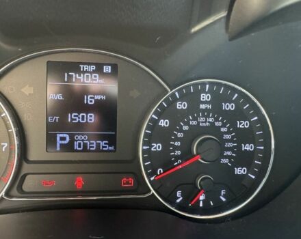Сірий Кіа Черато, об'ємом двигуна 1.8 л та пробігом 107 тис. км за 8700 $, фото 12 на Automoto.ua