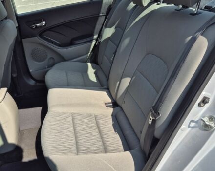 Серый Киа Черато, объемом двигателя 1.8 л и пробегом 215 тыс. км за 9100 $, фото 6 на Automoto.ua